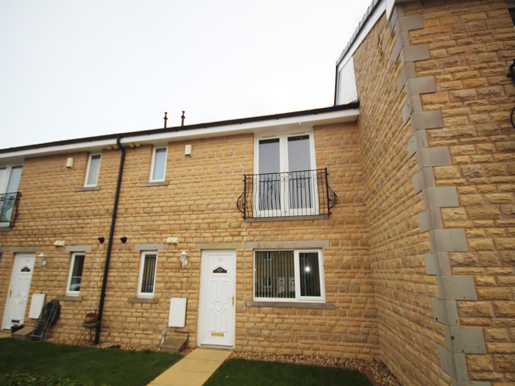 2 bedroom apartment For Sale in Colne - IMG_1835.jpg